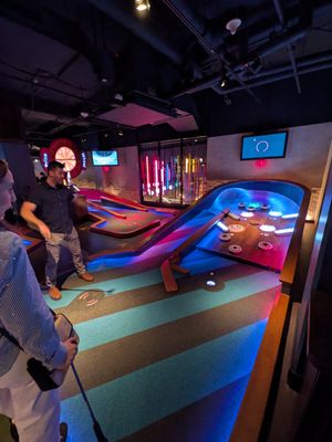 Puttshack - Atlanta - Midtown by null