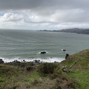 Batteries to Bluffs Trail - Hiking Near Me - San Francisco, California