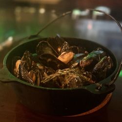 St. Arnold's Mussel Bar - Mussels St Arnold's (the house mussels)