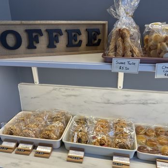 Tokyo Cheesecake Cafe - Baked goods - Desserts Near Me - Vaughan, Ontario Tokyo Cheesecake Cafe - Baked goods - Desserts Near Me - Vaughan, Ontario