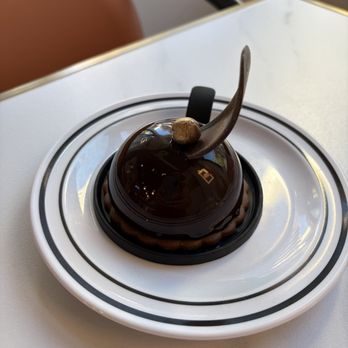Sweets and Seats - Cafes Near Me - Asheville, North Carolina
