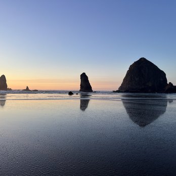 Cannon Beach Hotel Collection - Hotels Near Me - Cannon Beach, Oregon