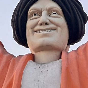 The Carpeteria Genie - The Last remaining 2 Faced Carpenteria Genie in California has been restored & repainted & stands 20 feet tall @ Superior Tile in NOHO! - Landmarks & Historical Buildings Near Me - Los Angeles, California The Carpeteria Genie - The Last remaining 2 Faced Carpenteria Genie in California has been restored & repainted & stands 20 feet tall @ Superior Tile in NOHO! - Landmarks & Historical Buildings Near Me - Los Angeles, California