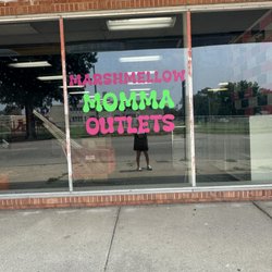 Marshmellow Momma Outlets