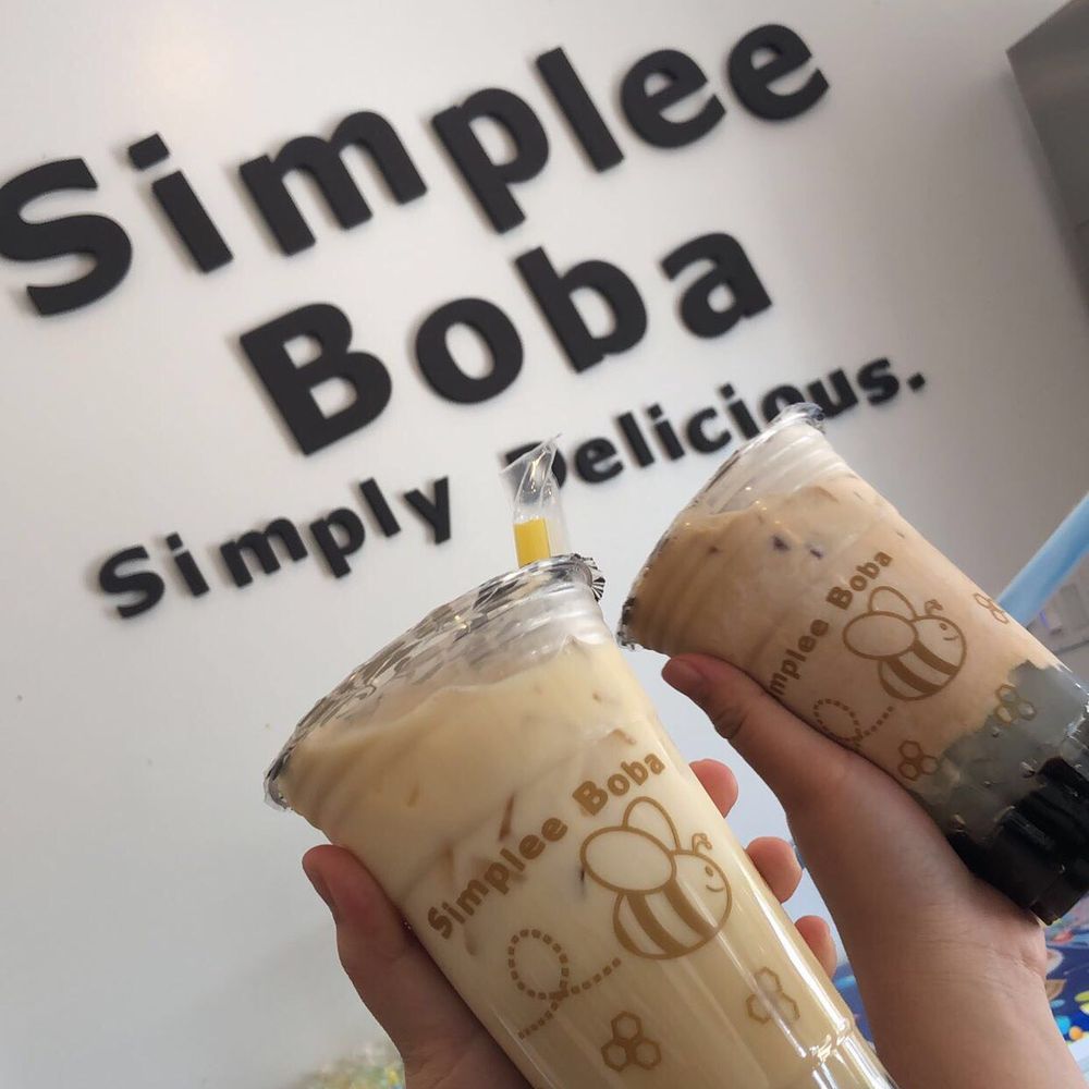 Simplee Boba - Jasmine milk tea with boba (left), and Black milk tea with boba and lychee jelly (right) - Bubble Tea Near Me - South Pasadena, California Simplee Boba - Jasmine milk tea with boba (left), and Black milk tea with boba and lychee jelly (right) - Bubble Tea Near Me - South Pasadena, California