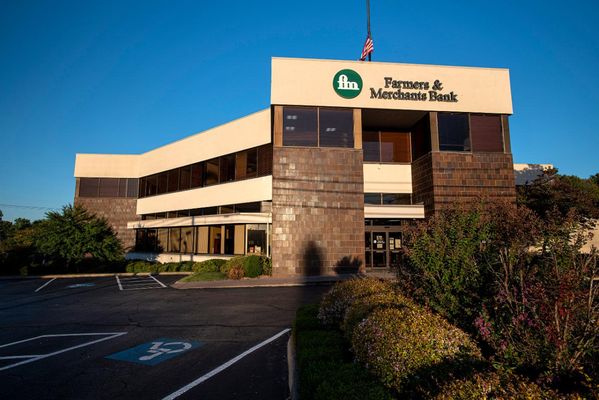 Farmers & Merchants Bank Mountain Home Arkansas FARMERS AND MERCHANTS BANK - Updated June 2025 - Request Information