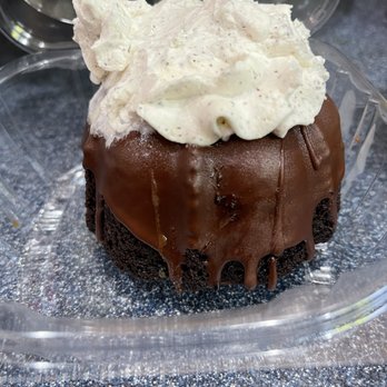 Sagato Bakery & Cafe - Koko Samoa Bundt Cake - Cafes Near Me - Midvale, Utah Sagato Bakery & Cafe - Koko Samoa Bundt Cake - Cafes Near Me - Midvale, Utah