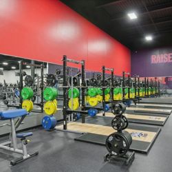 Crunch Fitness - Maple Grove