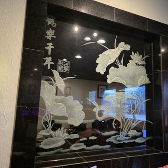 Chengs Restaurant & Bar - Dining room - Sushi Bars Near Me - Baton Rouge, Louisiana Chengs Restaurant & Bar - Dining room - Sushi Bars Near Me - Baton Rouge, Louisiana