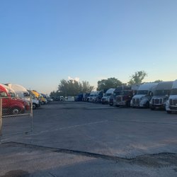 Discount Truck Parking