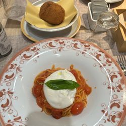 Eataly - Arancini Spaghetto Eataly Con Burrata