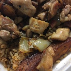 Halal Homestyle Chili And Bourbon Chicken - Bourbon chicken, spicy rice and Cajun potato spuds.