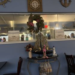 South Bay Bar and Grill - Bayside Decor
