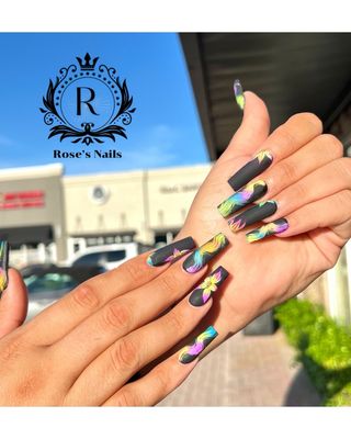 Rose's Nails