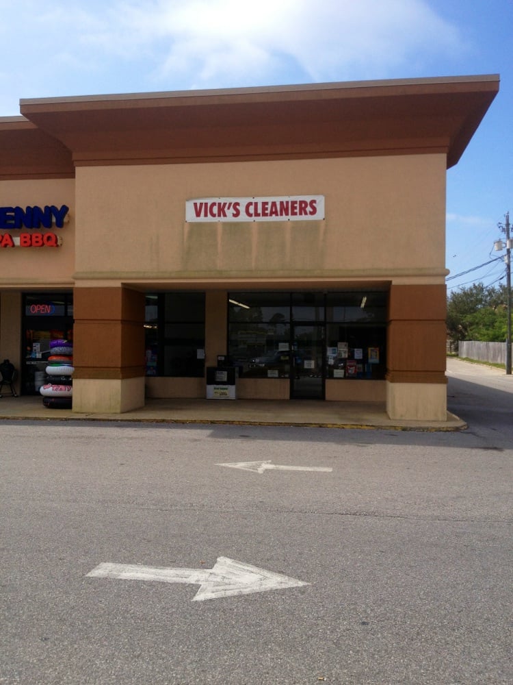 VICK’S CLEANERS Updated September 2024 3355 Gulf Breeze Pkwy, Gulf