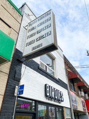 Birdies Fried Chicken by null