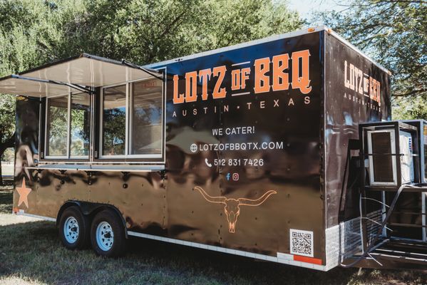 Lotz of BBQ by null