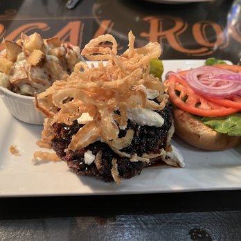 Local Roots - Loaded Bison Burger and Blue Cheese Hash - New American Near Me - Powell, Ohio