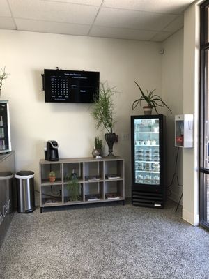 Modern Grub by null