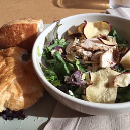 The Fuji Apple chicken salad was especially tasty!