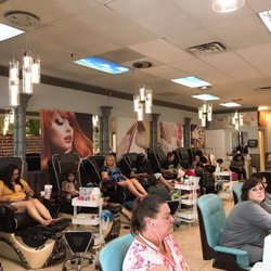 Diamond Nails and Spa
