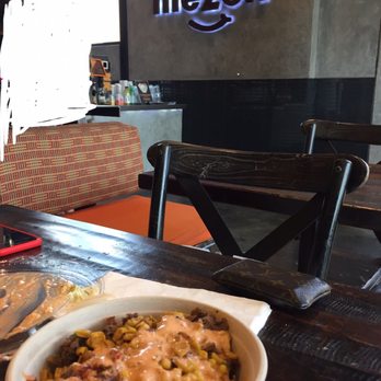 mezeh - Mediterranean Near Me - Gaithersburg, Maryland