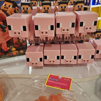IT'SUGAR - Candy Stores Near Me - Denver, Colorado