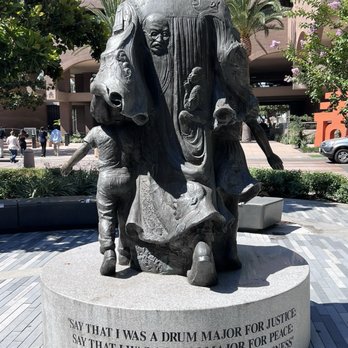 Martin Luther King Jr. statue - Landmarks & Historical Buildings Near Me