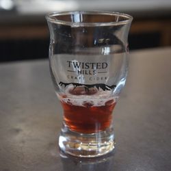 Twisted Hills Craft Cider - Midnight cherry