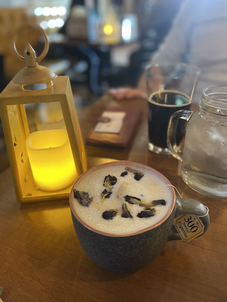 ALE’ RAE’S GASTRO PUB AND COFFEE BAR - Updated November 2024 - 80 ...