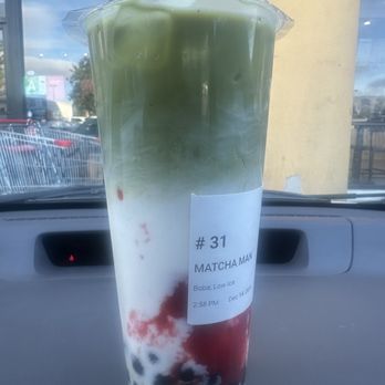 Bobo The Boba - Strawberry matcha: okay - Bubble Tea Near Me - Northridge, California