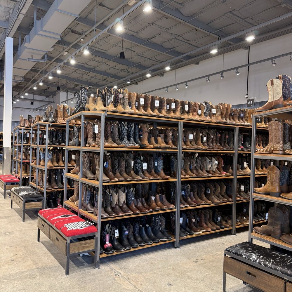 Boot Barn - Shoe Stores Near Me - Pleasant Hill, California Boot Barn - Shoe Stores Near Me - Pleasant Hill, California