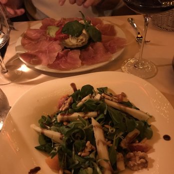 La Giostra - Salad recommended by our waitress and prosciutto and mozzarella - Tuscan Near Me - Florence, FI