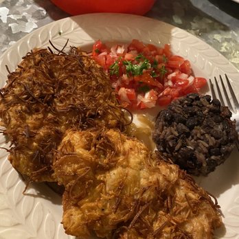Pupusería El Pulgarcito - Latin American Near Me - Rosarito, BCN