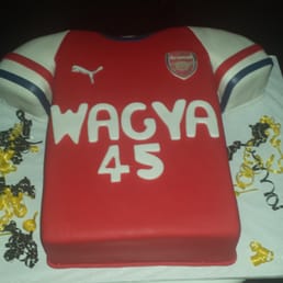 Arsenal Jersey Cake Arsenal Jersey Cake