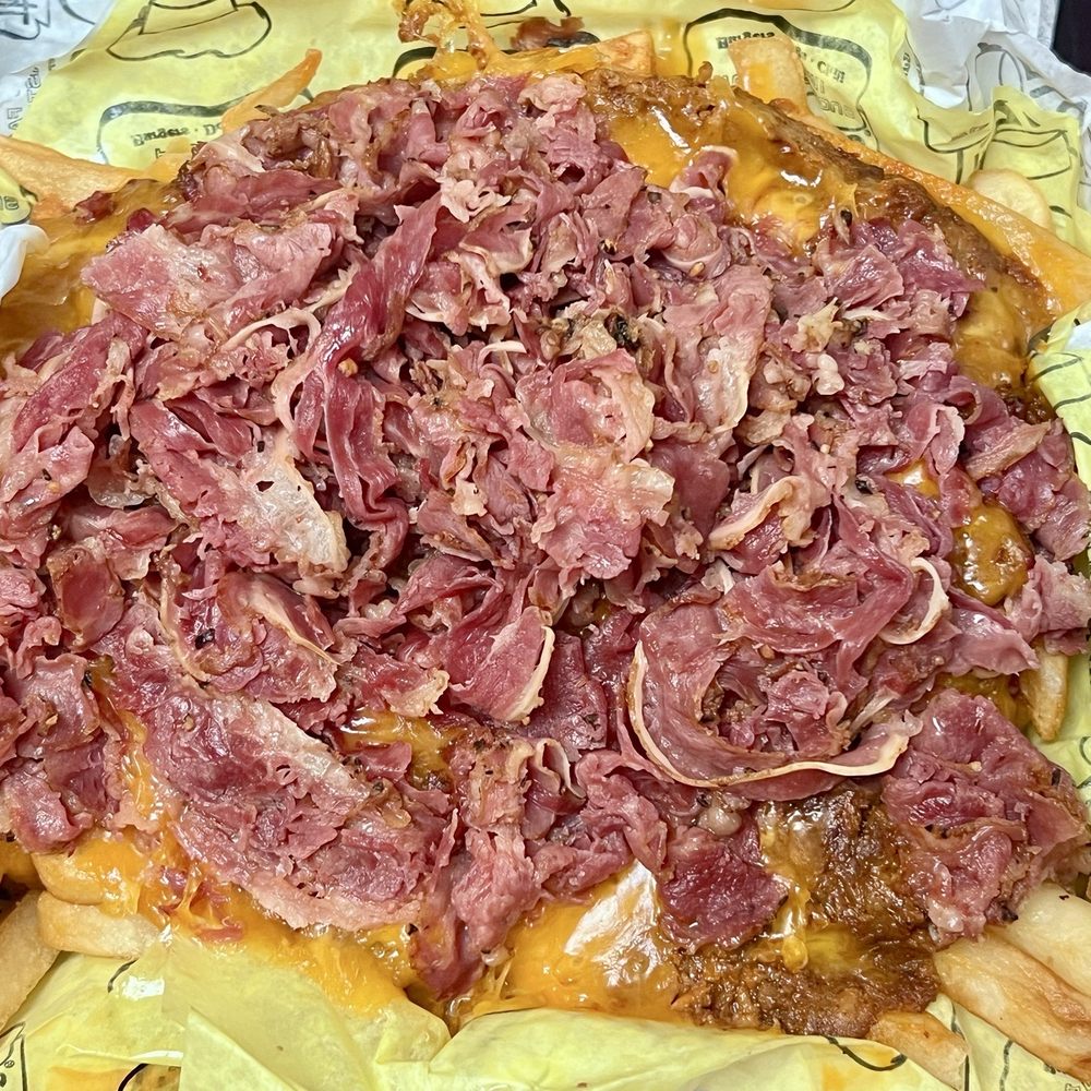 The Hat - Chili cheese fries with pastrami - American Near Me - Temple City, California The Hat - Chili cheese fries with pastrami - American Near Me - Temple City, California