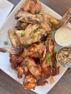 Da Burger Wing Hub by null