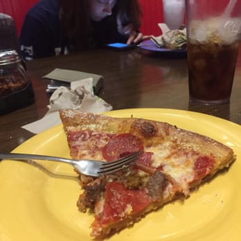 Mellow Mushroom Pigeon Forge Island - The Mighty Meaty is Great pizza and the Internet is FAST! - Pizza Near Me - Pigeon Forge, Tennessee