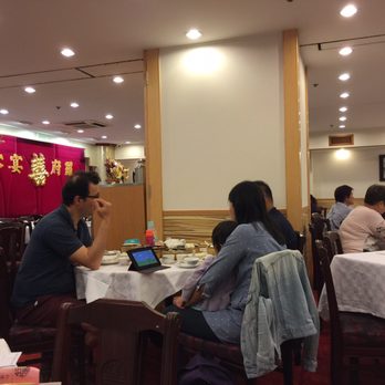 鳳城酒家 - Cantonese Near Me - Hong Kong, HK