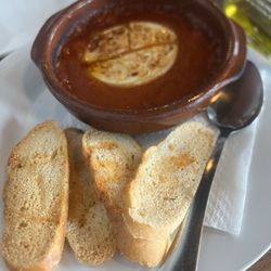 Movida Denia - Mozzarella cheese in tomato sauce