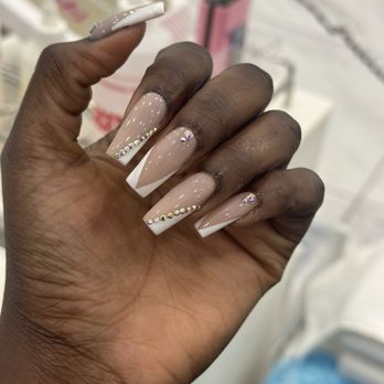 AG Nails & Spa - Nail Salons Near Me - Alexandria, Virginia