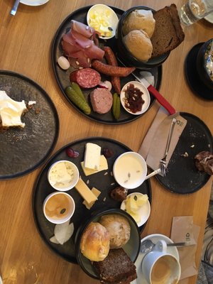 Balz und Balz - Café und feine Kost by null