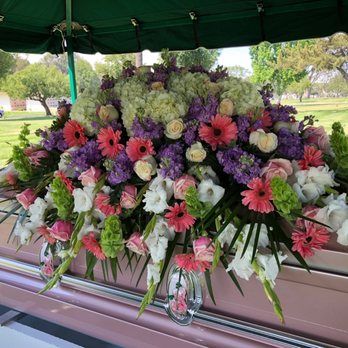 Tomlinson Flowers - Tomlinson Flowers - Florists Near Me - Mission Hills, California