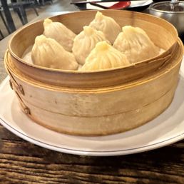 Xiao Long Bao (6) Xiao Long Bao (6)