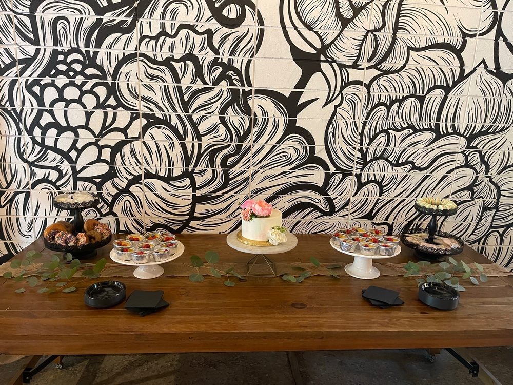 ROSÉ BOUQUET Updated August 2024 33 Photos 931 10th St, Modesto