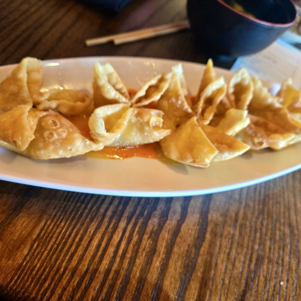 Blue Sushi Sake Grill - Mango Crab Rangoon - Sushi Bars Near Me - Surprise, Arizona