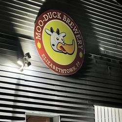 Moo-Duck Brewery - Moo-Duck sign