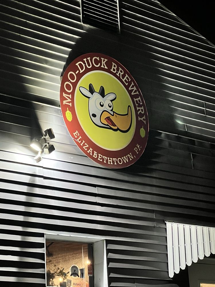 Food from Moo-Duck Brewery