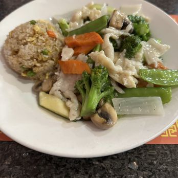 China Green Garden - Mixed vegetables chicken - Chinese Near Me - Blythe, California China Green Garden - Mixed vegetables chicken - Chinese Near Me - Blythe, California