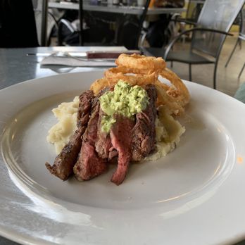 Kool Beanz Cafe - Peppered flank steak - New American Near Me - Tallahassee, Florida Kool Beanz Cafe - Peppered flank steak - New American Near Me - Tallahassee, Florida